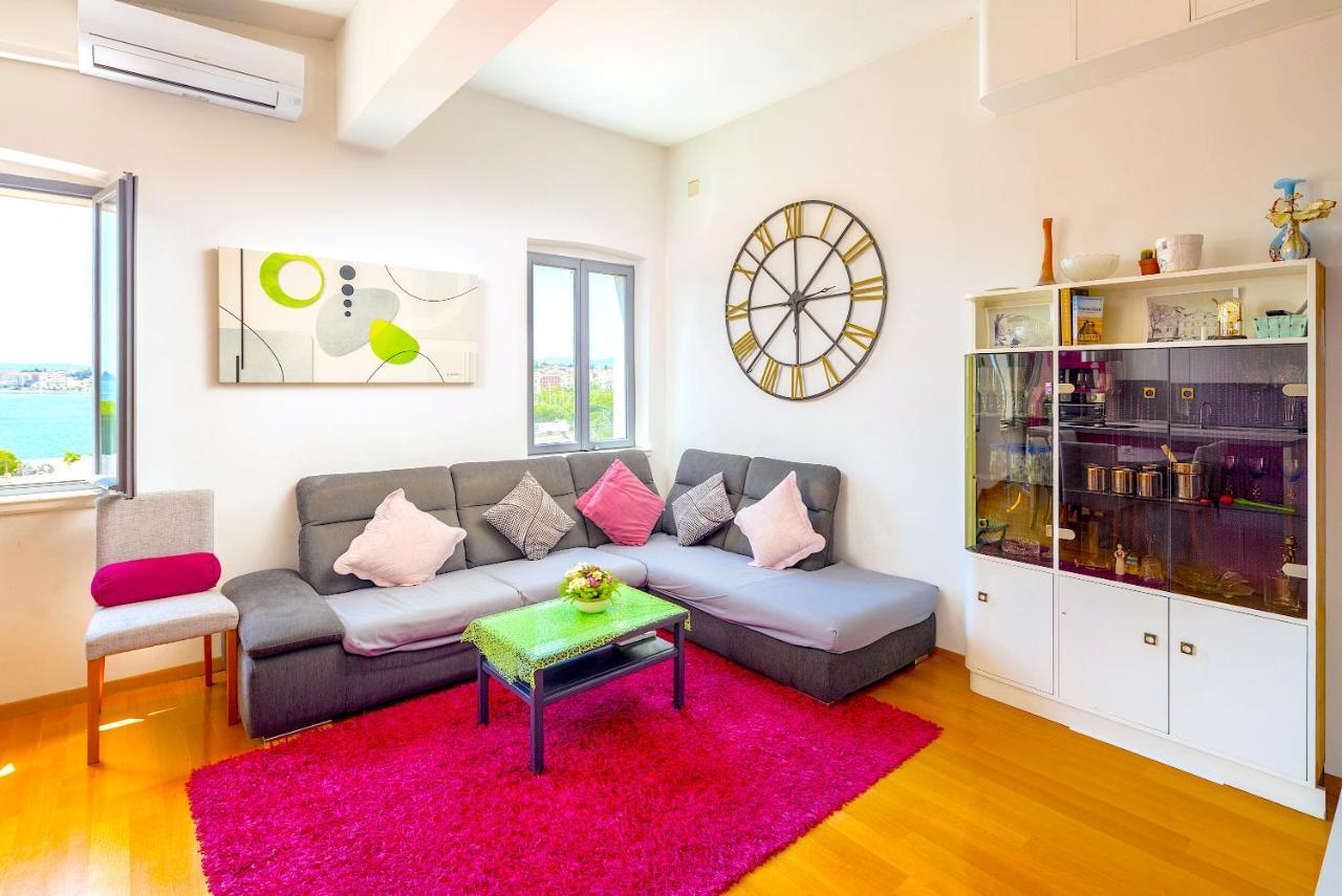 Luxury Apartment Olavia Rooftop Terrace & Seaview Split Exterior photo