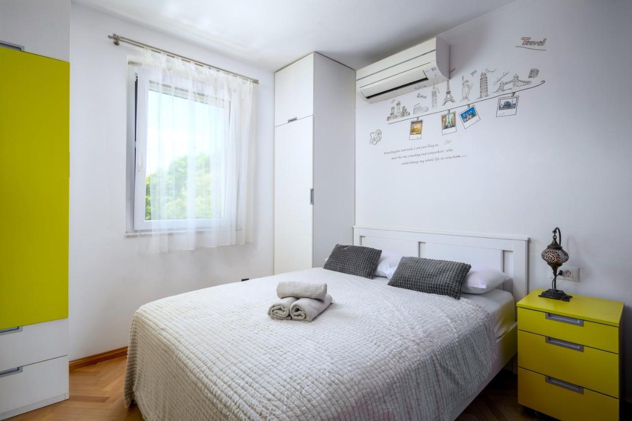 Luxury Apartment Olavia Rooftop Terrace & Seaview Split Exterior photo