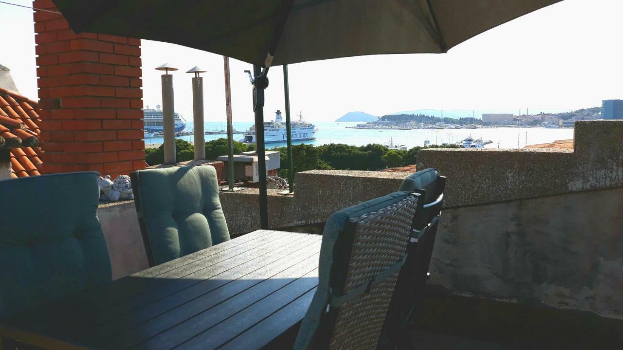 Luxury Apartment Olavia Rooftop Terrace & Seaview Split Exterior photo
